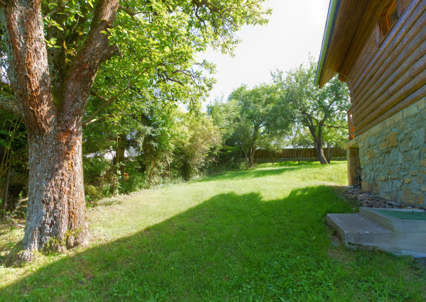 Zrubová chata – novostavba (907 m²), Závada, Levočské vrchy