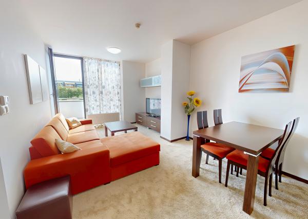 Apartmán 2-izb. (55 m²) s terasou a garážou, Hotel Panoráma Štrbské Pleso