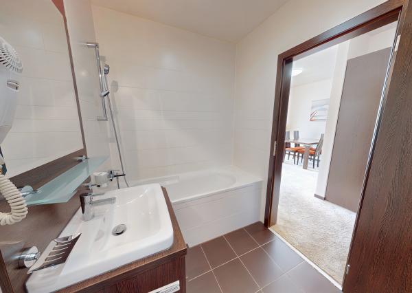Apartmán 2-izb. (55 m²) s terasou a garážou, Hotel Panoráma Štrbské Pleso