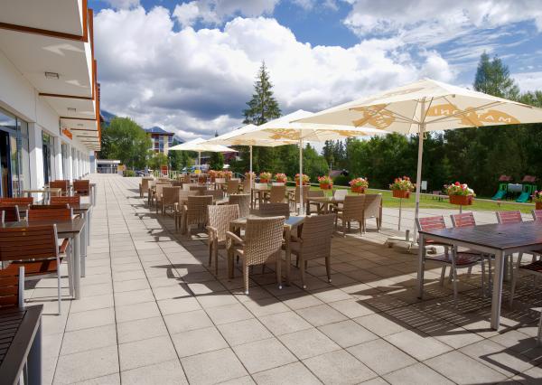 Apartmán 2-izb. (55 m²) s terasou a garážou, Hotel Panoráma Štrbské Pleso