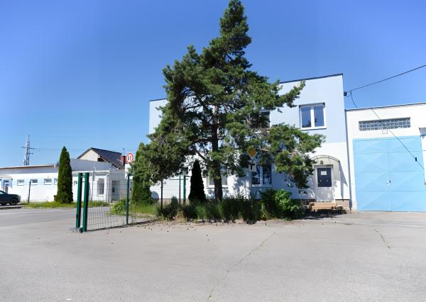 PRENÁJOM! Administratívny objekt AREÁL ZÁPAD