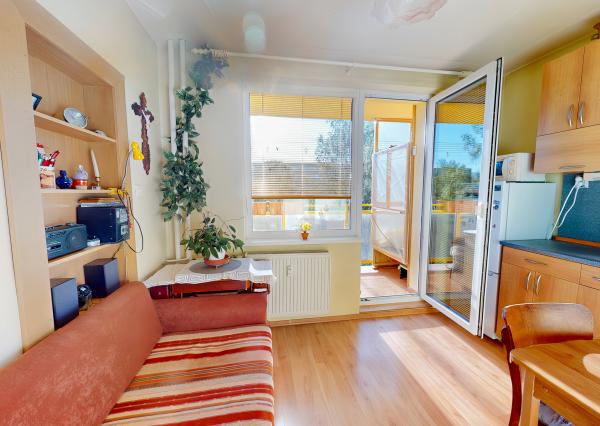 Byt 2+1 (56 m2) s balkónom, Dubová ul.Sp. Nová Ves