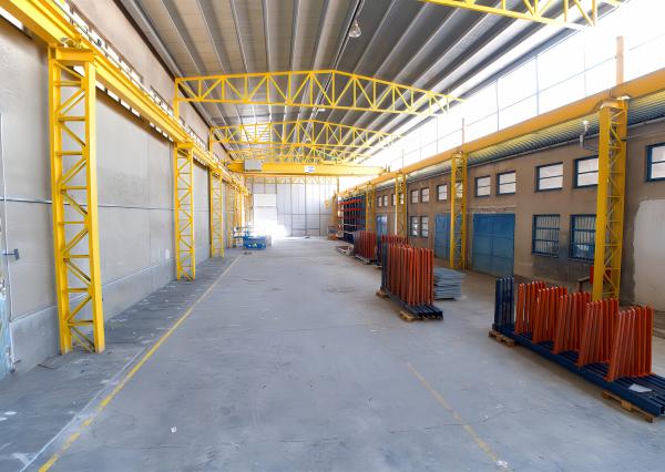 NA PRENÁJOM! Skladová hala 1100m² so žeriavom 20t - Spišská Nová Ves