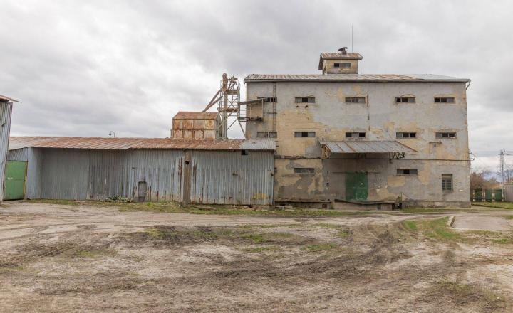 Skladovo - výrobný areál (0,6 ha) Moldava nad Bodvou - fotografia 5