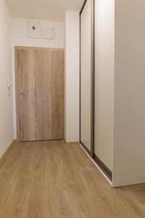 PRENÁJOM- NOVOSTAVBA! 3-izbový byt (75 m2) sídl. Tarča SNV - fotografia 19