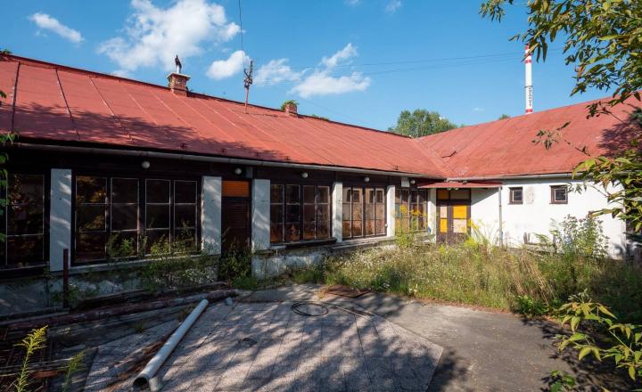 Podnikateľský objekt (rodinný dom) Krompachy  - znížena cena o 5000Eur - fotografia 5