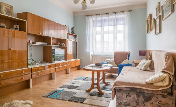 Meštiansky 4-izbový byt (140 m2) Spišská Nová Ves - fotografia 1