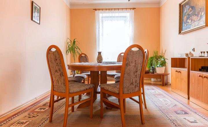 Meštiansky 4-izbový byt (140 m2) Spišská Nová Ves - fotografia 3