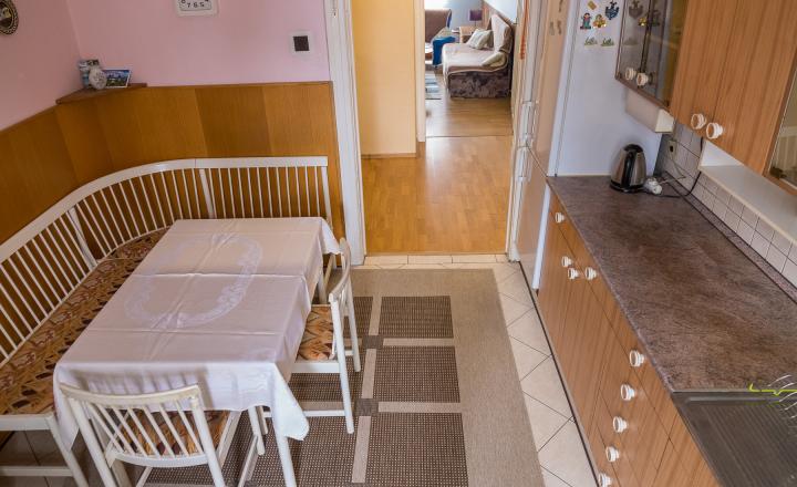 Meštiansky 4-izbový byt (140 m2) Spišská Nová Ves - fotografia 6