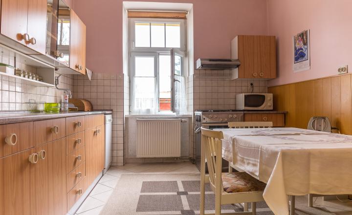 Meštiansky 4-izbový byt (140 m2) Spišská Nová Ves - fotografia 7