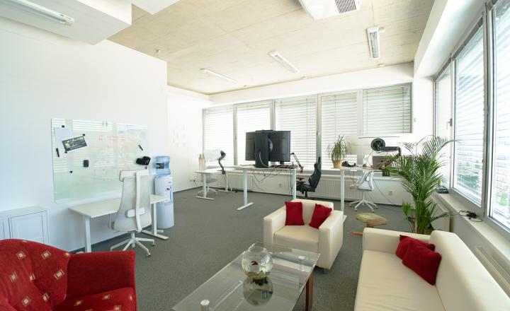Moderný administratívny priestor (114 m2) Sp. Nová Ves - fotografia 1