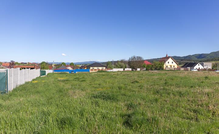 Stavebný pozemok (868 m2) Spišské Tomášovce - fotografia 1
