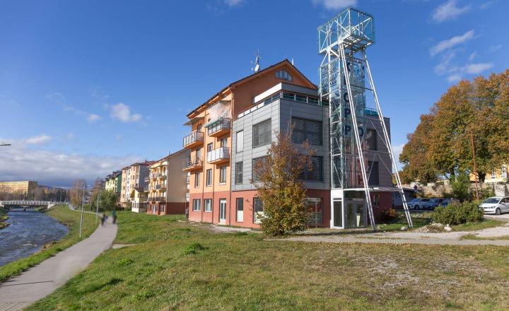 Podnikateľský priestor (59 m2) Nábrežie Hornádu SNV - fotografia 11