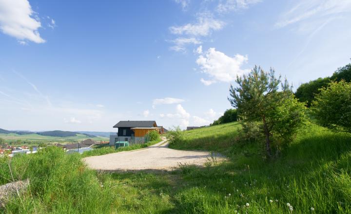 Stavebný pozemok (1008 m2) Spišský Hrhov - fotografia 1