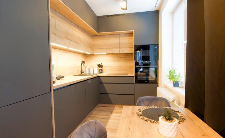 REZERVOVANÝ ! Atraktívny byt 2+1 (54 m2) centrum Sp. Nová Ves - fotografia 19