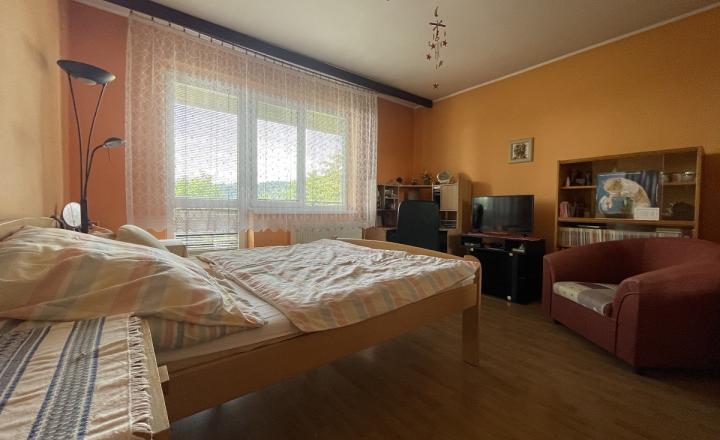 Tehlový byt 3+1 (124,5m) so záhradou a garážou, Markušovce - fotografia 9