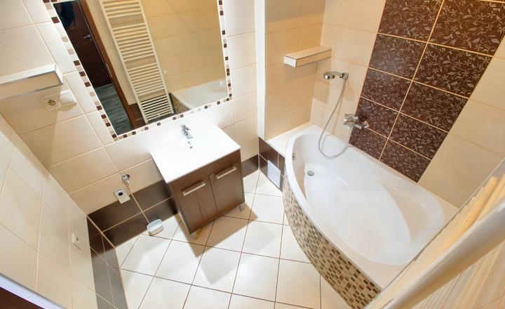 REZERVOVANÝ !Byt 3+1 (80 m2) s loggiou a záhradou, centrum SNV - fotografia 15
