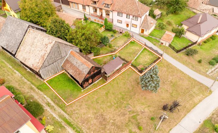 Stavebný pozemok v starej časti obce Bijacovce s príležitosťou modulovej stavby - fotografia 2
