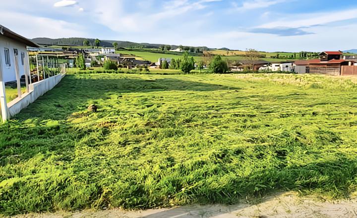 REZERVOVANÉ_ Stavebný pozemok 861 m2 – Slnečný, rovinatý, s dvoma prístupovými cestami (Spišský Hrhov) - fotografia 5