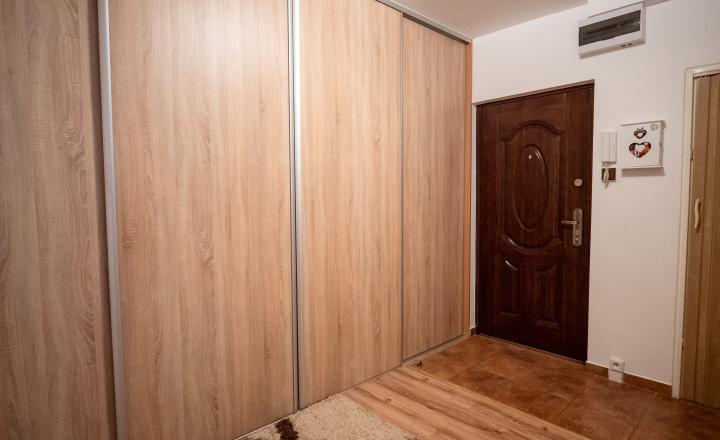 3.izbový byt Krompachy - stačí sa len nasťahovať - fotografia 3