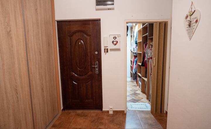 3.izbový byt Krompachy - stačí sa len nasťahovať - fotografia 6