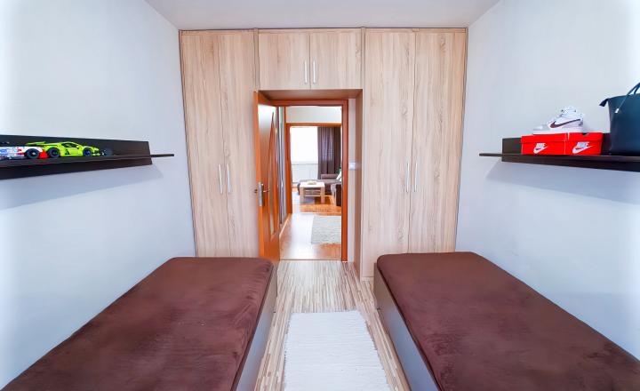 VEĽKÝ BYT 3+1 (75 m2) loggia, sídl. Západ Levoča - fotografia 7
