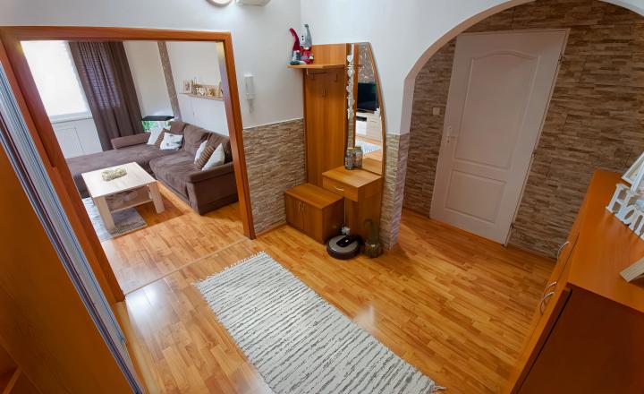 VEĽKÝ BYT 3+1 (75 m2) loggia, sídl. Západ Levoča - fotografia 9