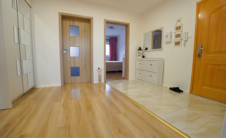 Byt 4+1 (86 m2) s loggiou sídl. Mier Spišská Nová Ves - fotografia 6