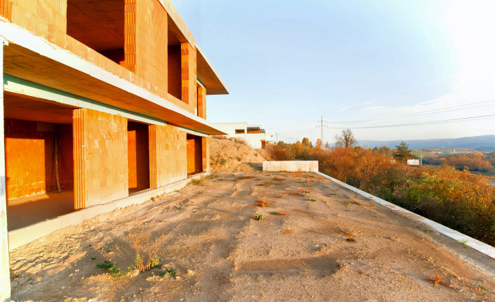Novostavba 4+1 (179 m2) s garážou a terasou, Blaumont SNV - fotografia 3