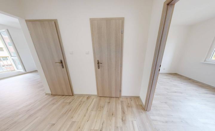 PRENÁJOM! Byt 2+1 (56 m2) loggia, sídl Západ - fotografia 3