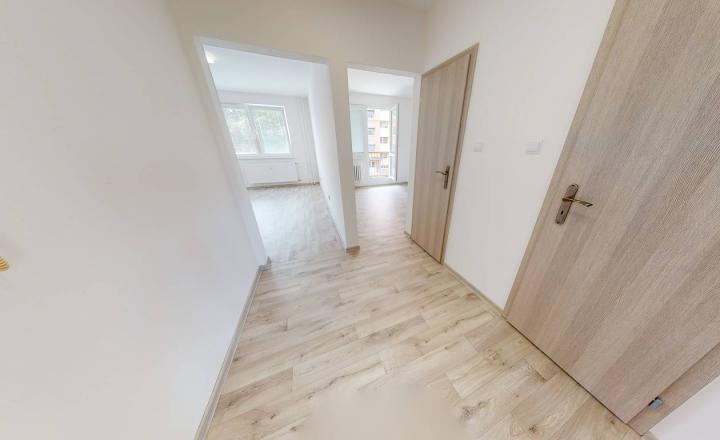 PRENÁJOM! Byt 2+1 (56 m2) loggia, sídl Západ - fotografia 4