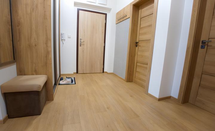 Byt 4+1 (93 m2) s balkónom, Námestie Iglovia, Sp. Nová Ves - fotografia 16