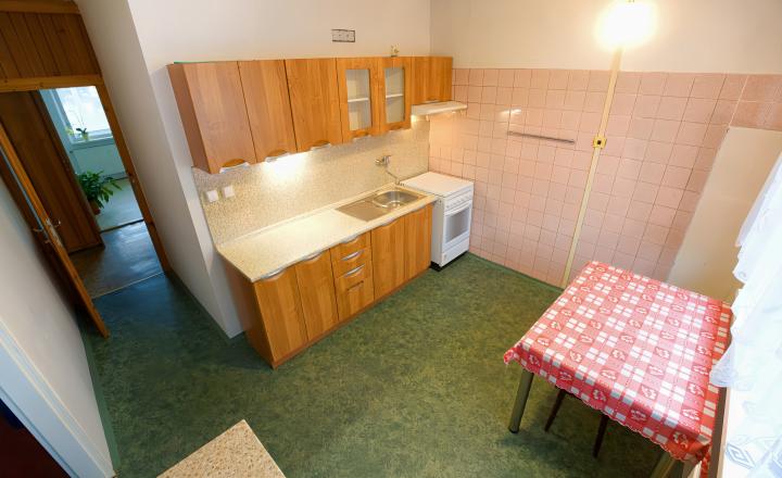 PREDANÉ! Byt 4+1 (82 m2) s loggiou, Komenského ul., SNV - fotografia 19