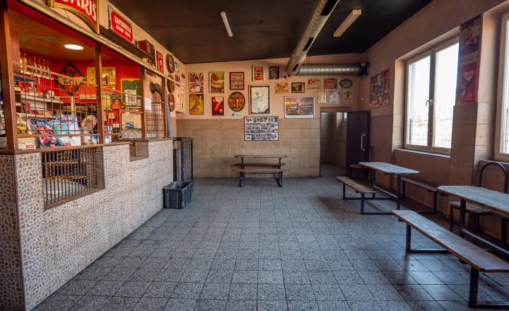 Jediný KOMERČNÝ objekt v obci Bystrany je na predaj - fotografia 13