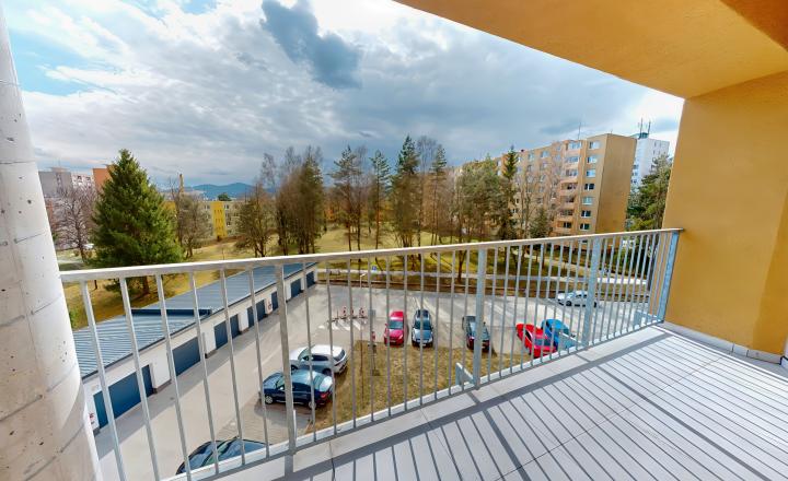 NOVOSTAVBA! Atypický 3-izbový byt (75 m2) s loggiou sídl. Tarča - fotografia 12