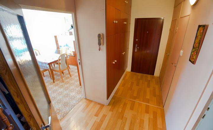 Byt 4+1 (82 m2) s loggiou, sídl. Mier Sp. Nová Ves - fotografia 12