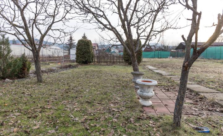 Záhrada (266 m2) s chatkou, Spišská Nová Ves - fotografia 12