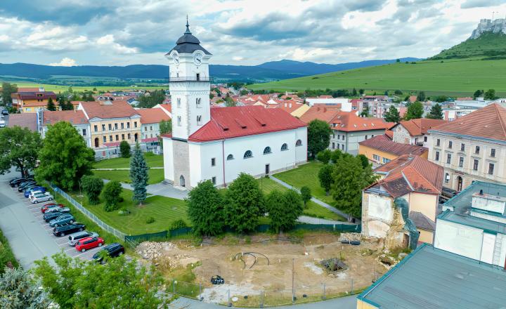 Pozemok so stav. povolením PENZIÓN pod Spišským hradom - fotografia 2