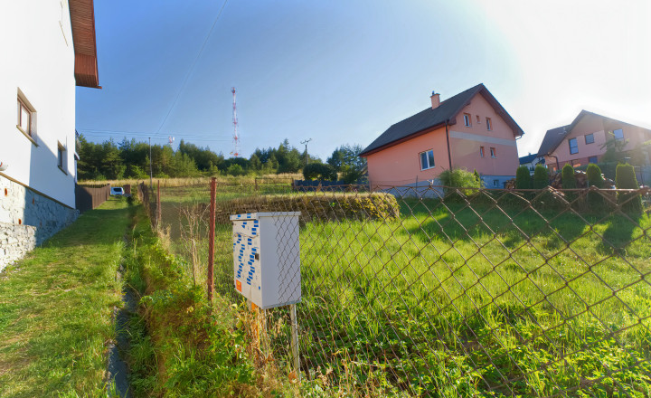 Stavebný pozemok (1 251 m²) s IS, dvojitým prístupom a výhľadom, Dravce - fotografia 2
