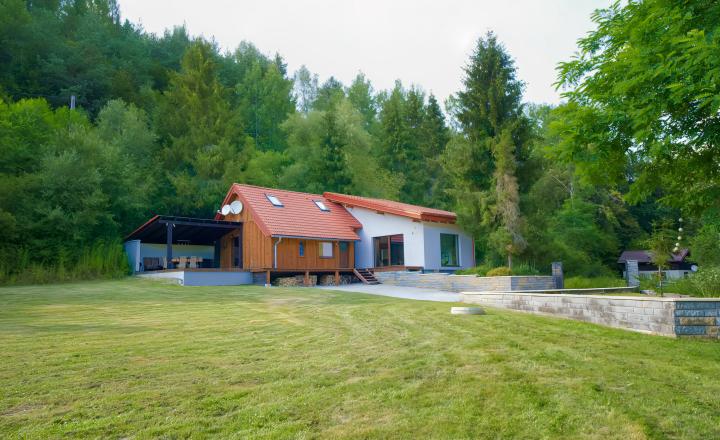 Rodinný dom – chalupa s veľkou záhradou (1 175 m2), Zahura, Sp. Vlachy - fotografia 31