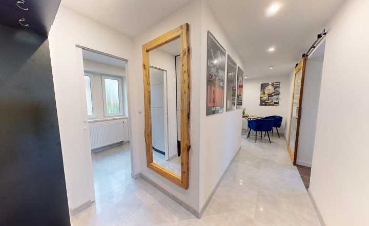 REZERVOVANÝ - Štýlový byt 2+1 (58 m2) s balkónom + projekt podkrovie | centrum SNV - fotografia 5