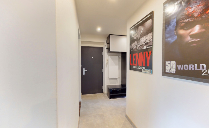 REZERVOVANÝ - Štýlový byt 2+1 (58 m2) s balkónom + projekt podkrovie | centrum SNV - fotografia 12