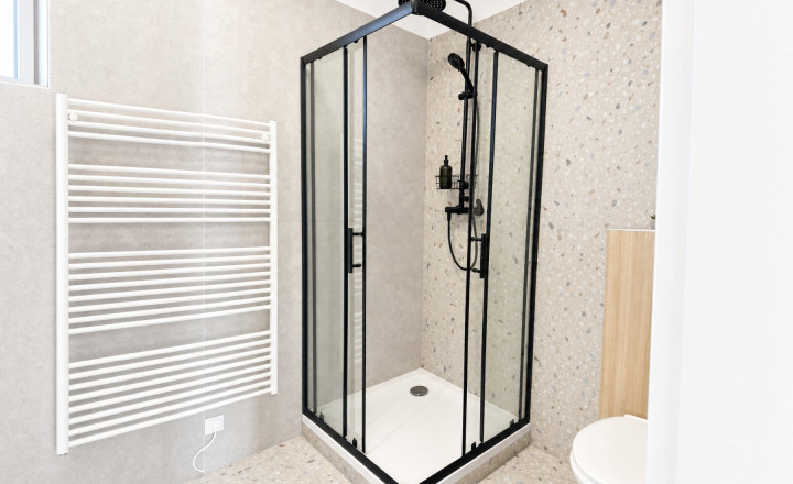 Moderný apartmán s terasou vo Veľkom Slavkove - fotografia 8