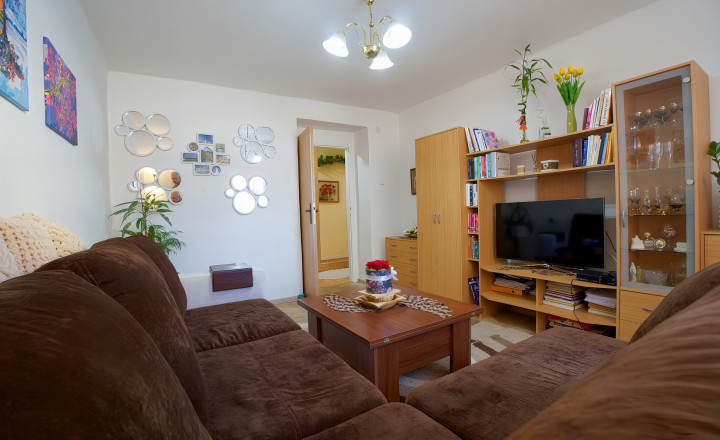 Byt 2+1 (62 m²) s pivnicami, tehlový dom, centrum Spišskej Novej Vsi - fotografia 6