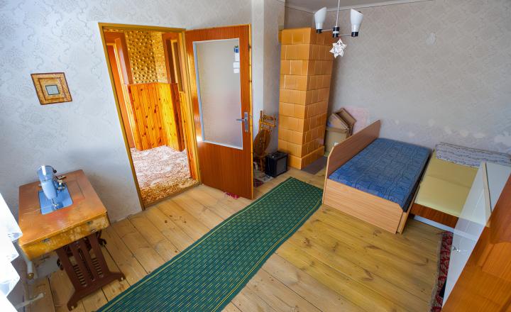 Rodinný dom (1 293 m²) s  veľkou záhradou a stodolou, Domaňovce - fotografia 20