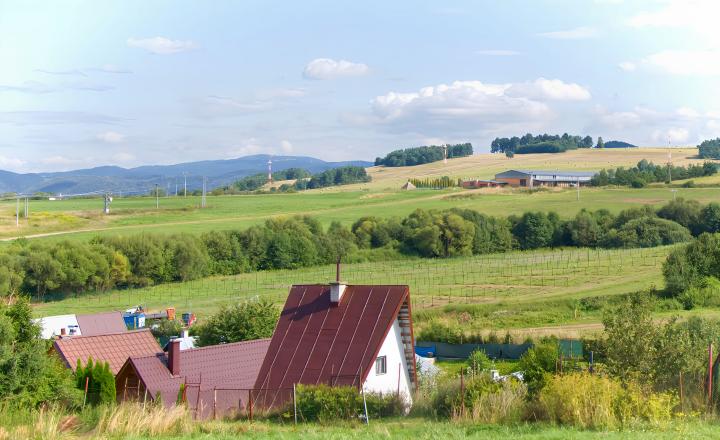 UŽ LEN JEDNA ZÁHRADKA (300 m2) ZO Hlinica Spišská Nová Ves - fotografia 1