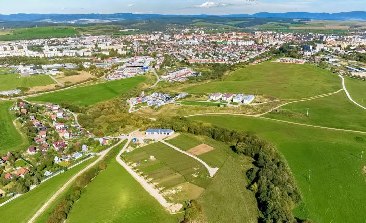 UŽ LEN JEDNA ZÁHRADKA (300 m2) ZO Hlinica Spišská Nová Ves - fotografia 2