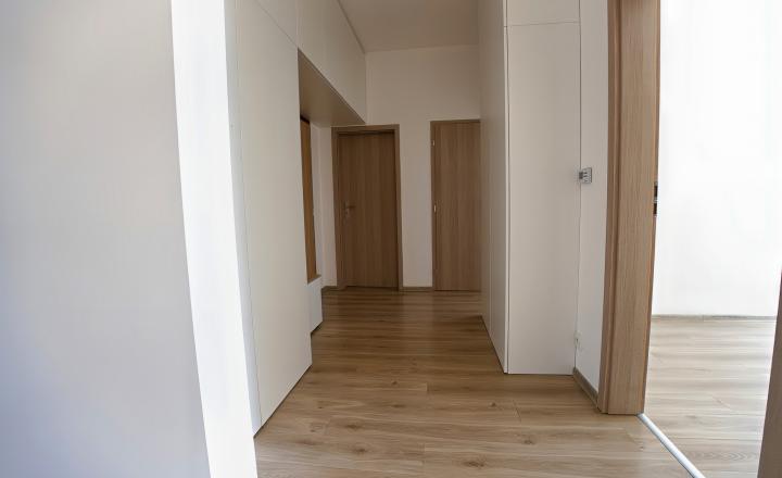 Byt 3+1 s balkónom Nám. Iglovia, Spišská Nová Ves - fotografia 8