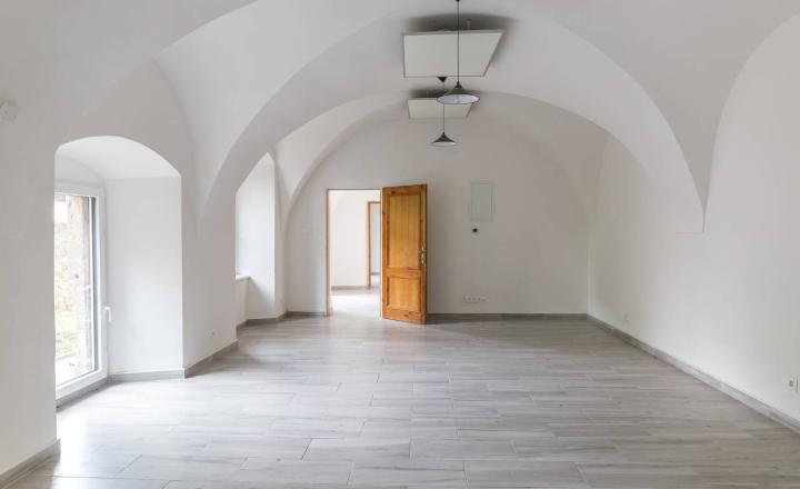 Priestory na prenájom (66 m2), centrum Levoča - fotografia 1