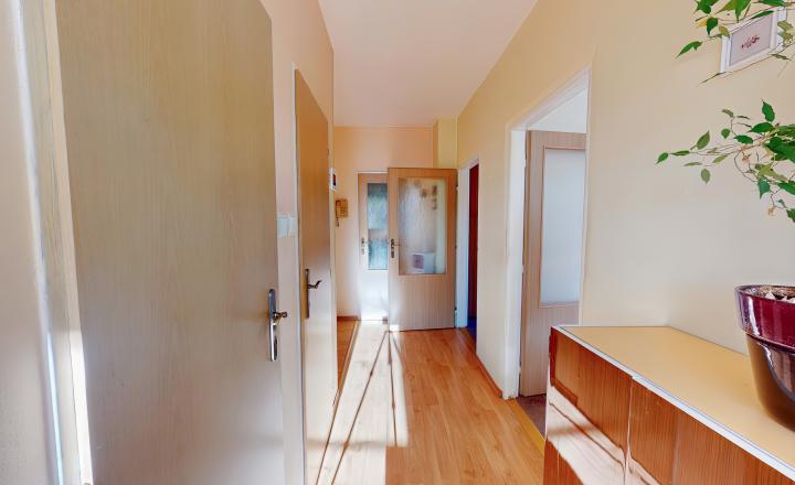 Byt 2+1 (56 m2) s balkónom, Dubová ul.Sp. Nová Ves - fotografia 5